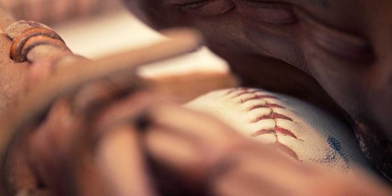 移动烘焙新浪潮：可移动式面包柜如何为集市与快闪店创造灵活高效的食品展示与销售方案