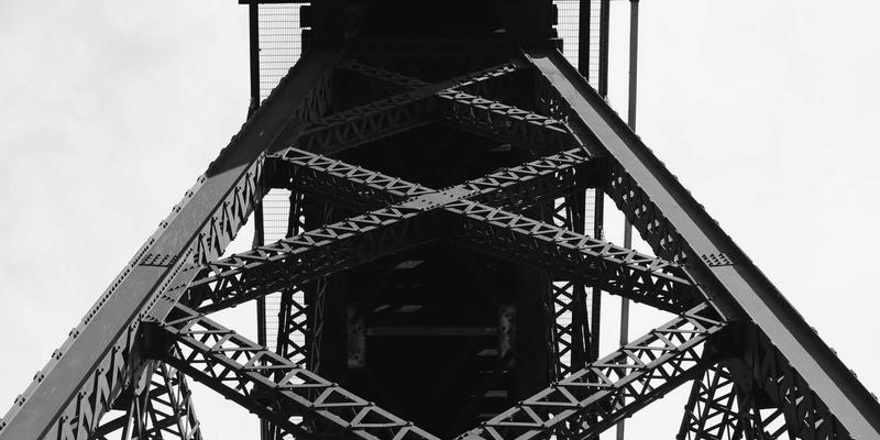 面包柜38：专业烘焙解决方案的核心设备选择指南